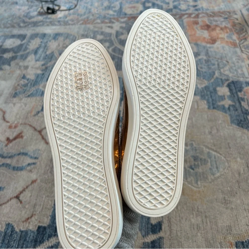 Cape Robbin Rose Gold Metallic Sneakers - ROMY-1 style description - Picture 5 of 6